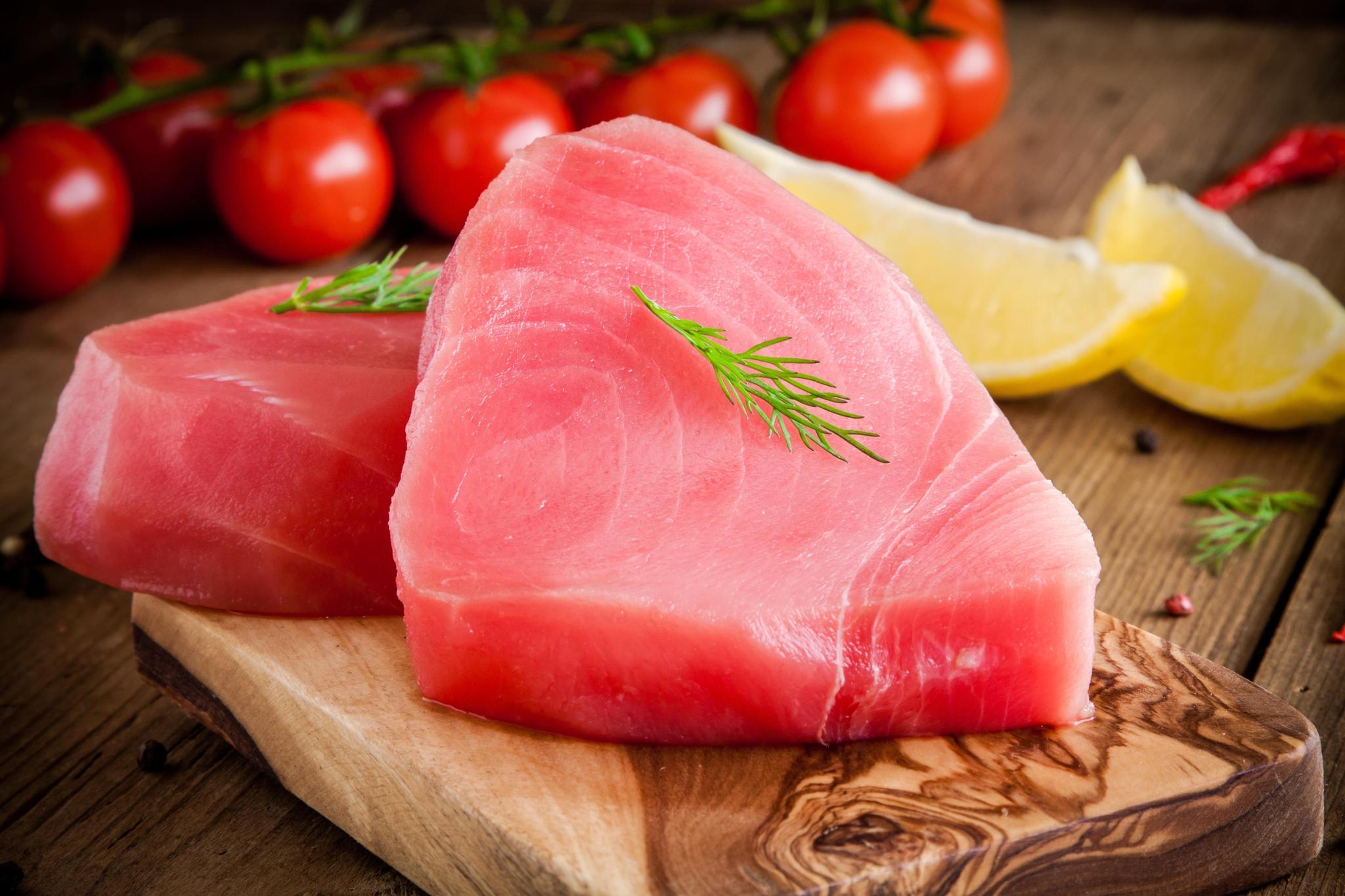 Wild Caught Yellowfin Sashimi Tuna Steaks